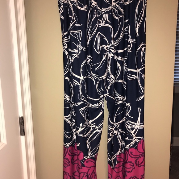 Woman’s pants - Picture 3 of 3